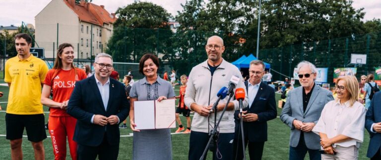 700. zmodernizowany Orlik otwarty w Pile - Paragraf